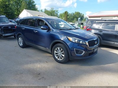 5XYPGDA34HG****** 2017 Kia Sorento