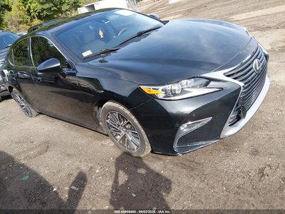 JTHBK1GG0G2****** 2016 Lexus ES 350