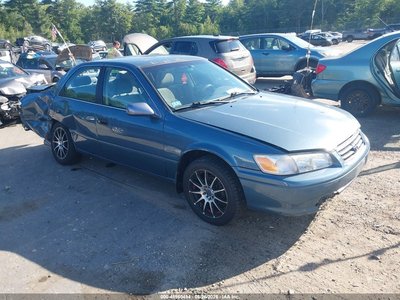 4T1BG22K5YU****** 2000 Toyota Camry