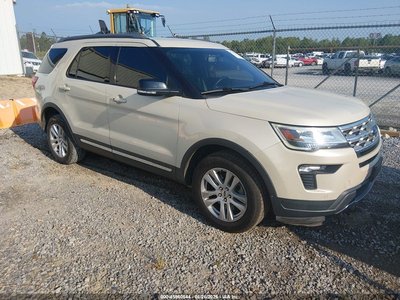 1FM5K8D88JG****** 2018 Ford Explorer