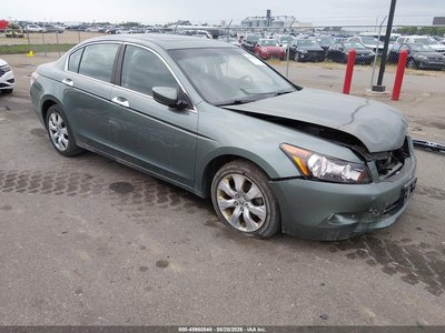 1HGCP36858A****** 2008 Honda Accord