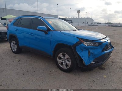 2T3W1RFV0MW****** 2021 Toyota RAV4