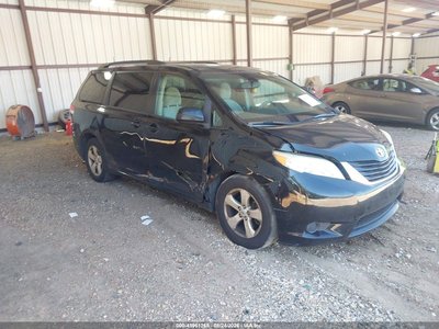 2011 Toyota Sienna