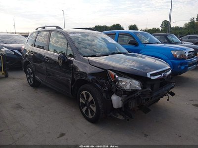 JF2SJAJC0HH****** 2017 Subaru Forester