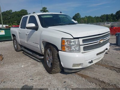 3GCPKSE78DG****** 2013 Chevrolet Silverado 1500