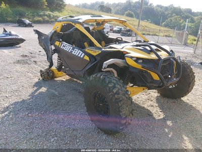2024 Can-Am Maverick R