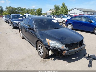 1HGCP2F60CA****** 2012 Honda Accord