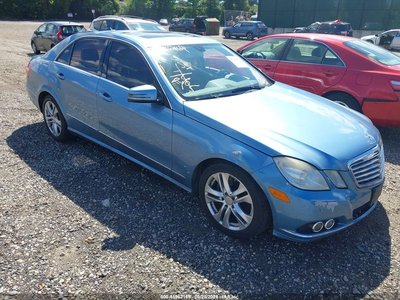 WDDHF8HB8AA****** 2010 Mercedes-Benz E-Class