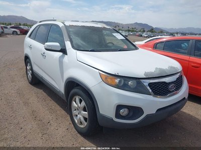 5XYKT3A61CG****** 2012 Kia Sorento
