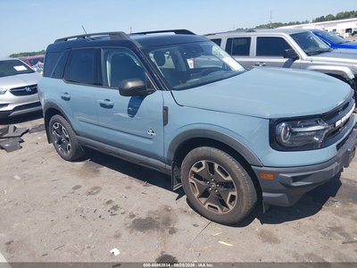 3FMCR9C60MR****** 2021 Ford Bronco Sport