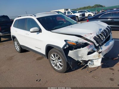 1C4PJMDX2JD****** 2018 Jeep Cherokee