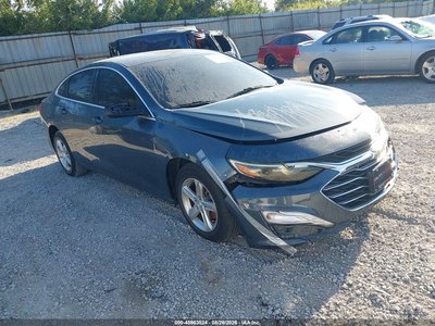 1G1ZB5ST8KF****** 2019 Chevrolet Malibu