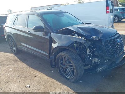 1FMWK8GC3SG****** 2025 Ford Explorer