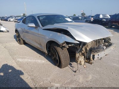1FA6P8AM7G5****** 2016 Ford Mustang