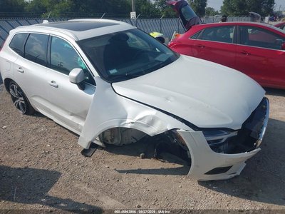 YV4A22RK0J1****** 2018 Volvo XC60