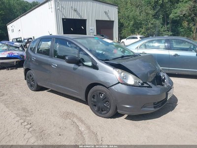 JHMGE8H38BS****** 2011 Honda Fit