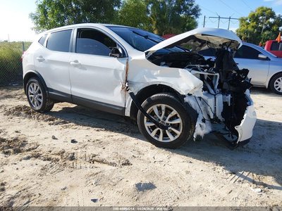JN1BJ1AV7MW****** 2021 Nissan Rogue Sport