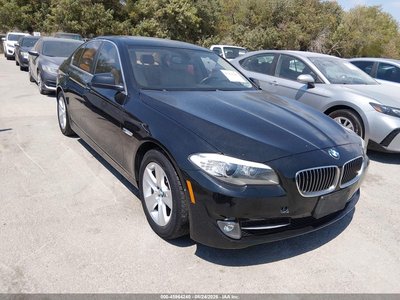WBAXG5C53DD****** 2013 BMW 528i