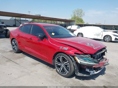 7JRL12FM0NG****** 2022 Volvo S60