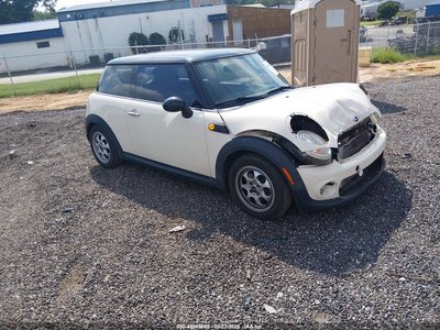 WMWSU3C59CT****** 2012 MINI Cooper