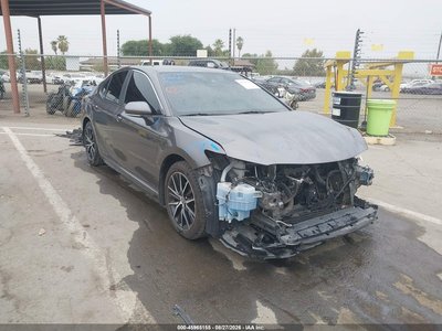 4T1T11AK9MU****** 2021 Toyota Camry