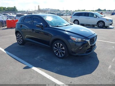 JM1DKDC74K0****** 2019 Mazda CX-3