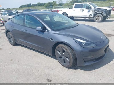 5YJ3E1EA4MF****** 2021 Tesla Model 3