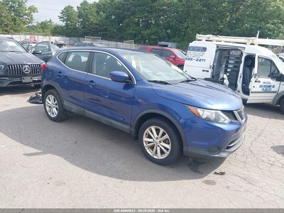 JN1BJ1CRXJW****** 2018 Nissan Rogue Sport
