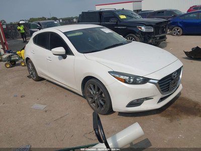 3MZBN1L36JM****** 2018 Mazda 3