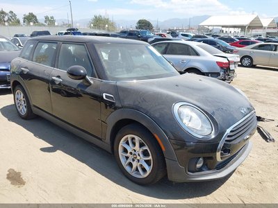 WMWLN5C5XG2****** 2016 MINI Clubman