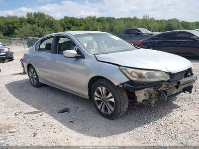 1HGCR2F35EA****** 2014 Honda Accord