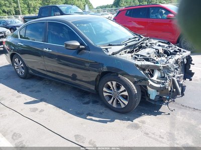 1HGCR2F30FA****** 2015 Honda Accord