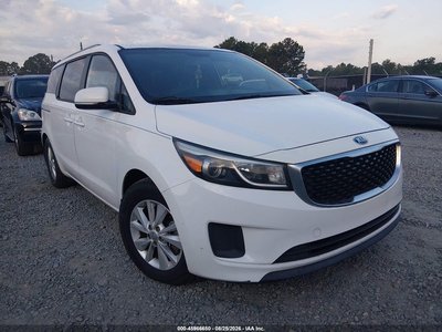 KNDMB5C18G6****** 2016 Kia Sedona