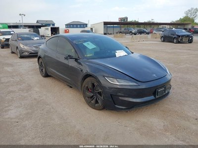 5YJ3E1ET1RF****** 2024 Tesla Model 3