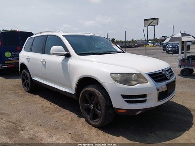 WVGFM77L49D****** 2009 Volkswagen Touareg