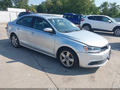 3VWLL7AJ6CM****** 2012 Volkswagen Jetta