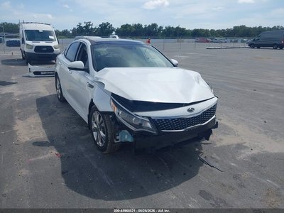 5XXGU4L33HG****** 2017 Kia Optima