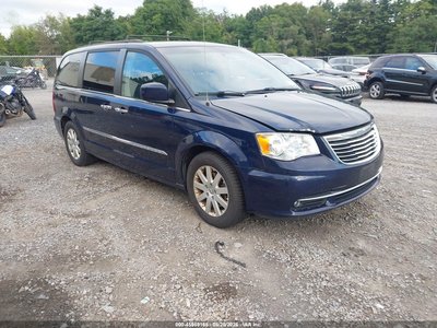 2C4RC1BG5GR****** 2016 Chrysler Town & Country