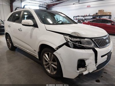 5XYKWDA77EG****** 2014 Kia Sorento