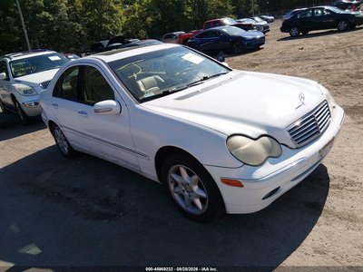 WDBRF64J61F****** 2001 Mercedes-Benz C 320