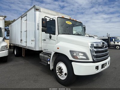 5PVNV8JV9H4****** 2017 Hino 338 Box Truck