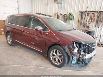 2C4RC1GG1JR****** 2018 Chrysler Pacifica