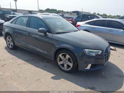 WAUAUGFF9J1****** 2018 Audi A3