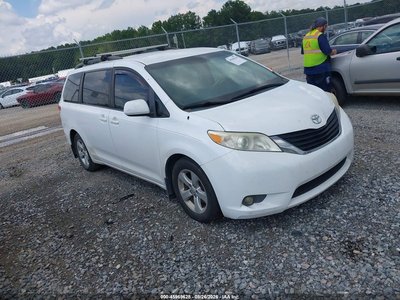5TDKK3DC5ES****** 2014 Toyota Sienna