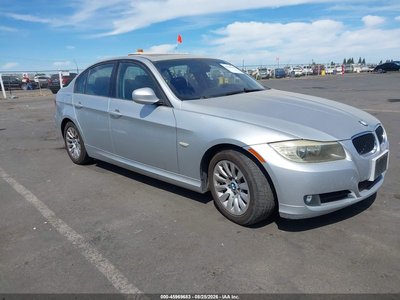 WBAPH57539N****** 2009 BMW 3 Series