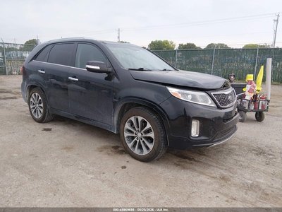 5XYKW4A77FG****** 2015 Kia Sorento