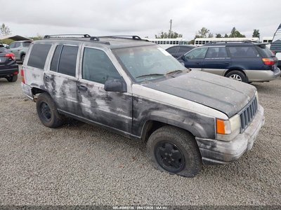 1J4GZ58S2WC****** 1998 Jeep Grand Cherokee