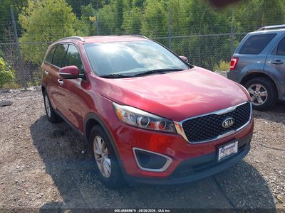 5XYPGDA56HG****** 2017 Kia Sorento