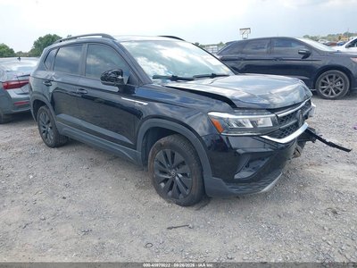 3VVCX7B2XPM****** 2023 Volkswagen Taos