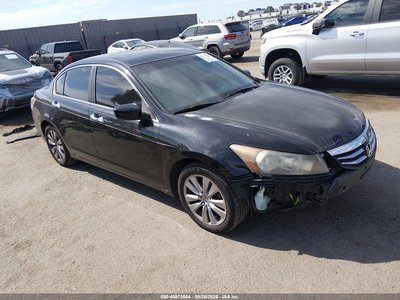 1HGCP3F74CA****** 2012 Honda Accord